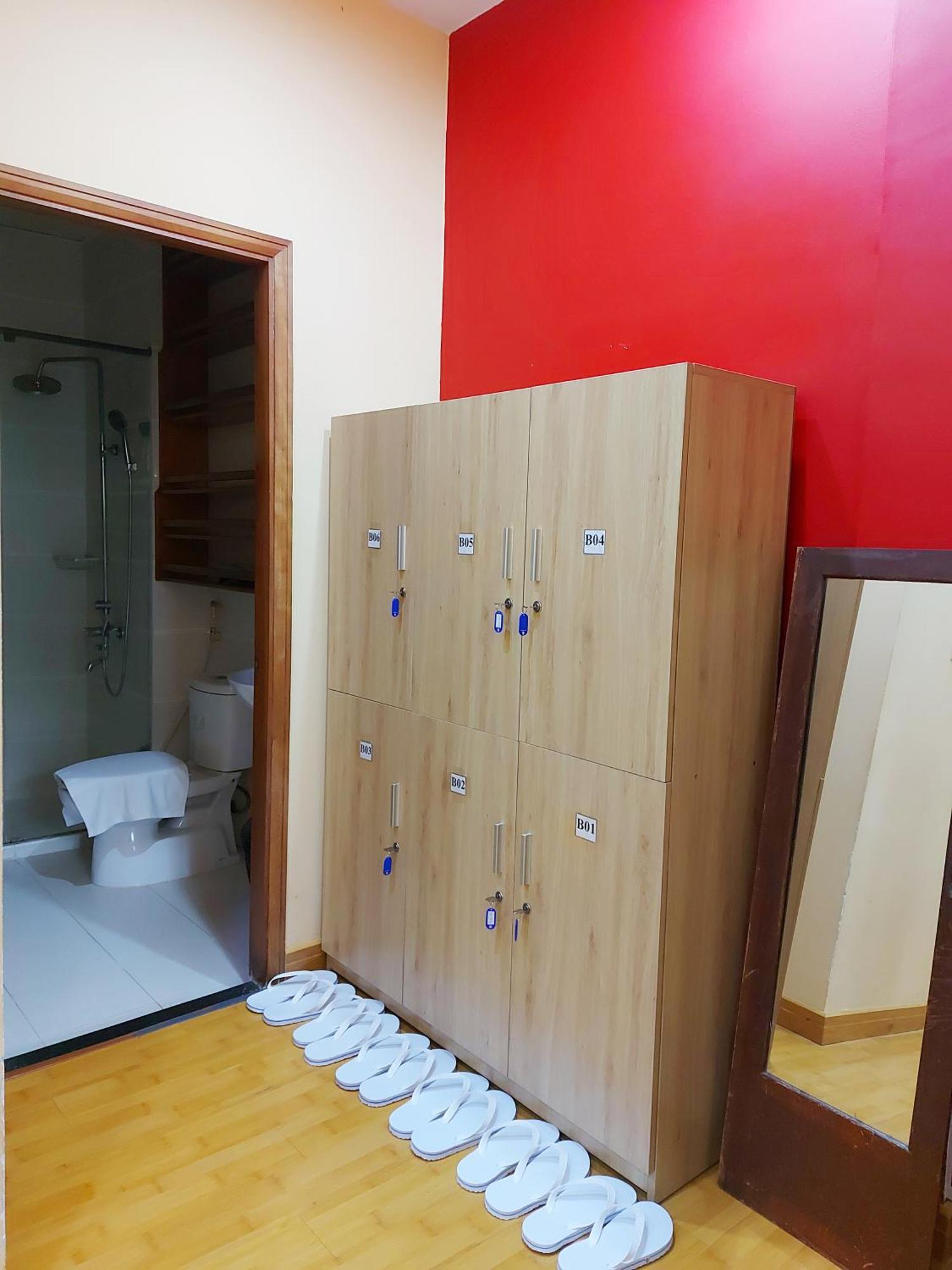 Northern Hostel - Bui Vien Walking Street Хошимін Екстер'єр фото